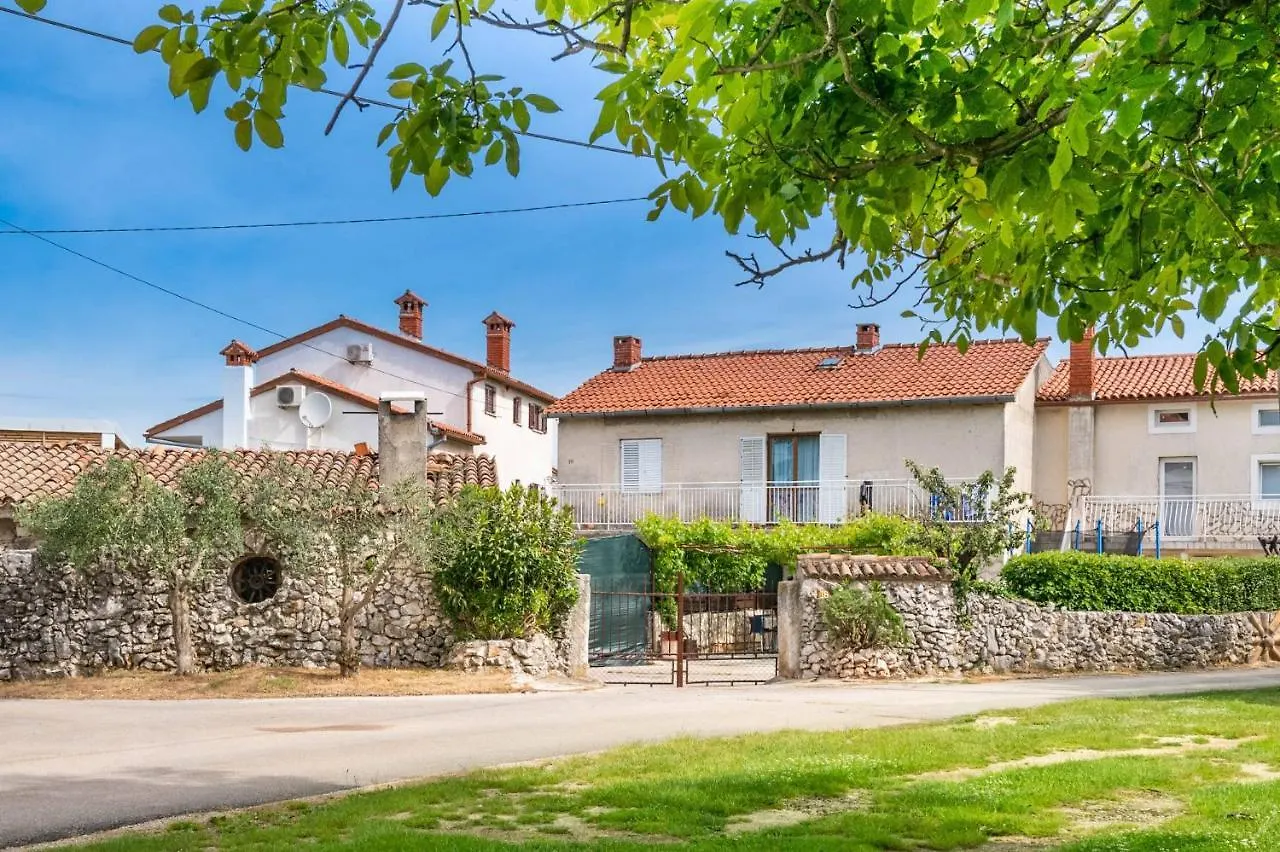 Holiday House Ruba Marčana